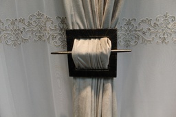 Square accessory